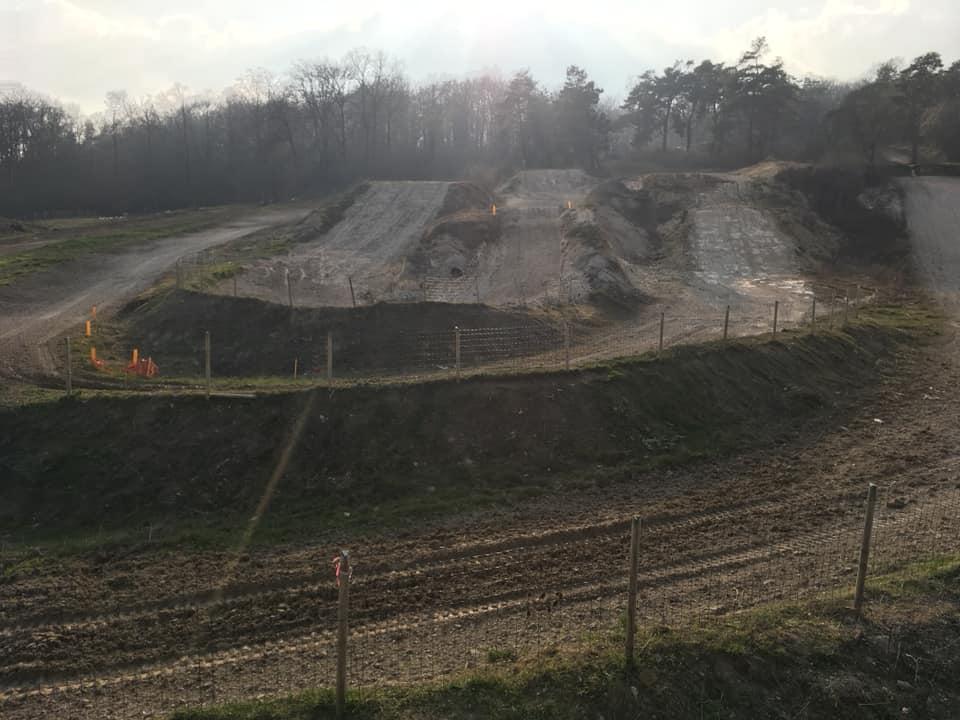 photos du Terrain Moto Cross de Barbonne Fayel