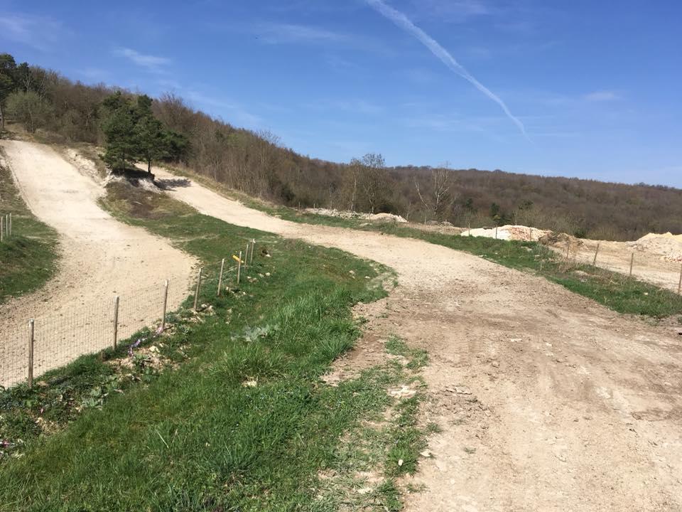 Les photos du Terrain Moto Cross de Barbonne Fayel