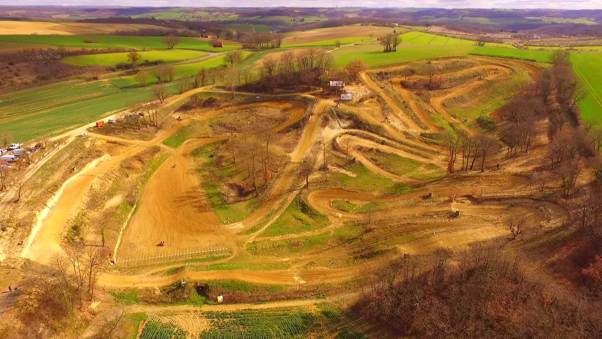 photos du Terrain Moto Cross de Caillavet