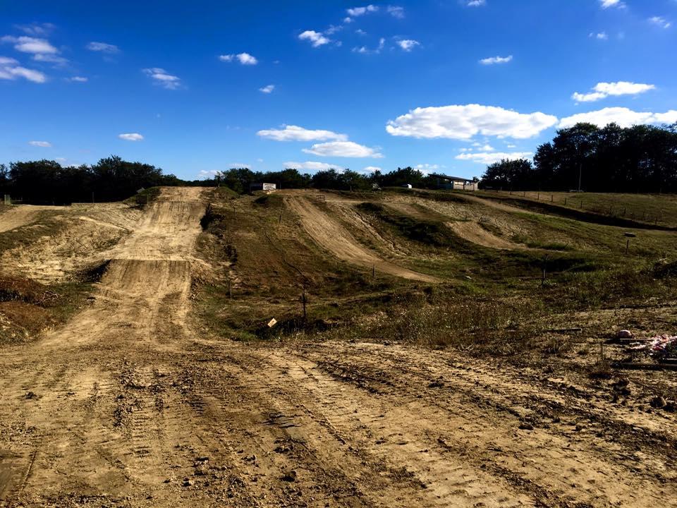 photos du Terrain Moto Cross de Cauneille