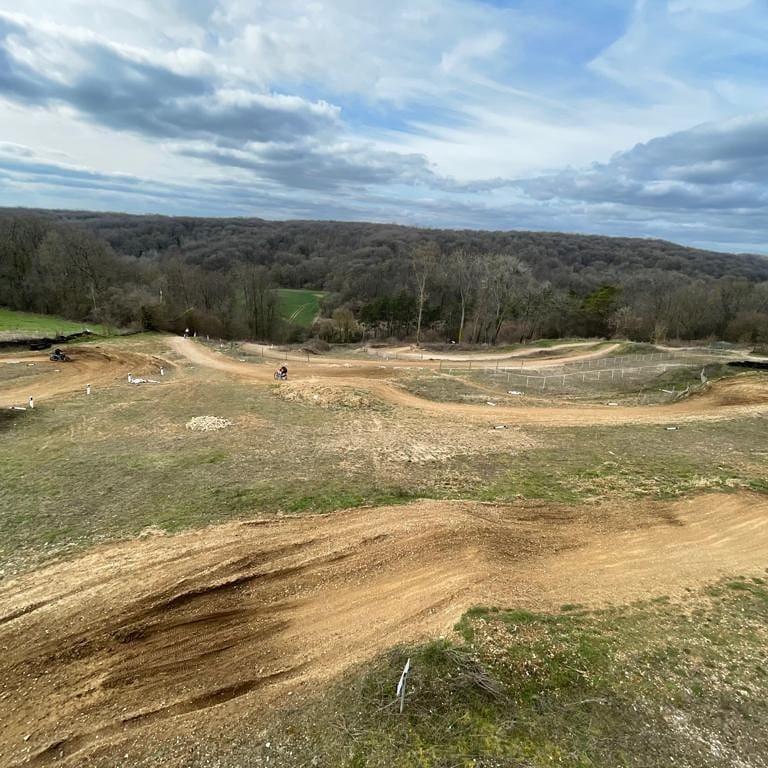 photos du Terrain Moto Cross de Cavillon à Dieudonné