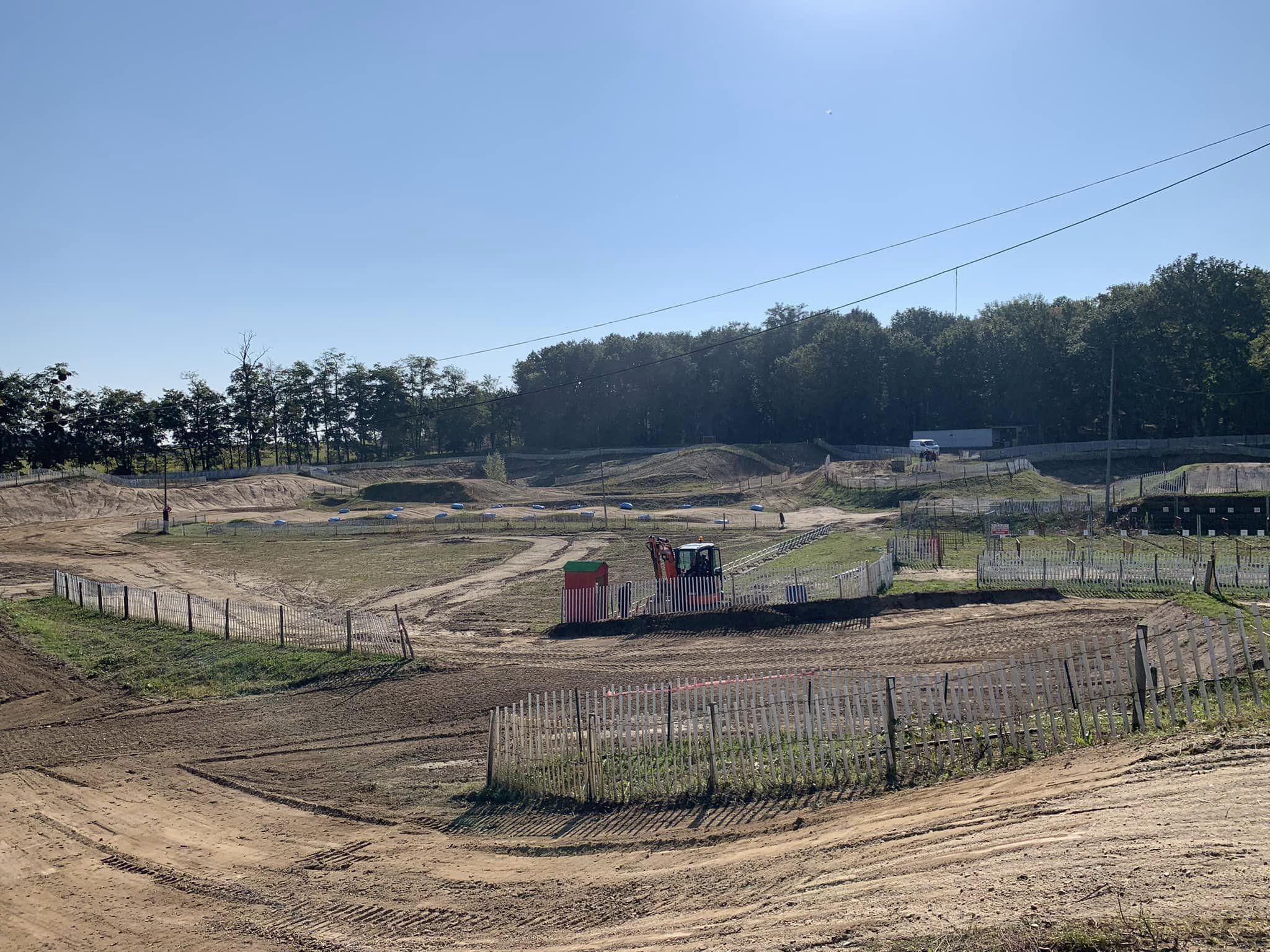 photos du Terrain Moto Cross de Donnery