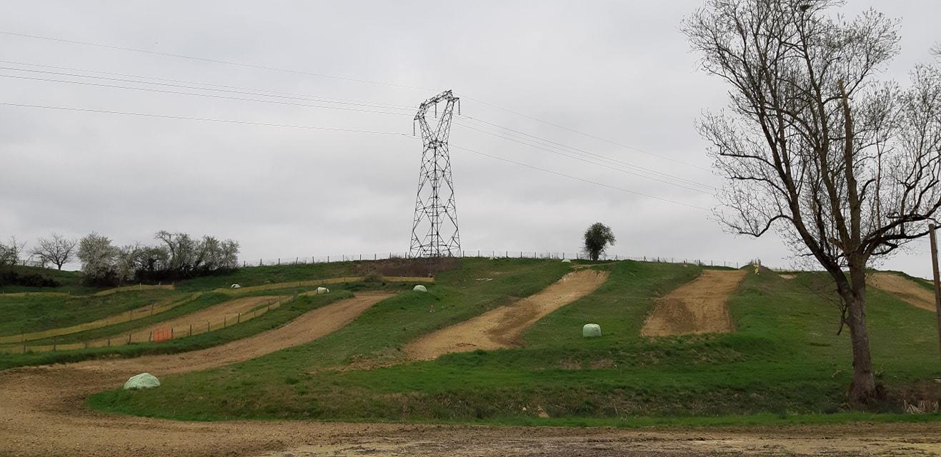 Les photos du Terrain Moto Cross de Escassefort