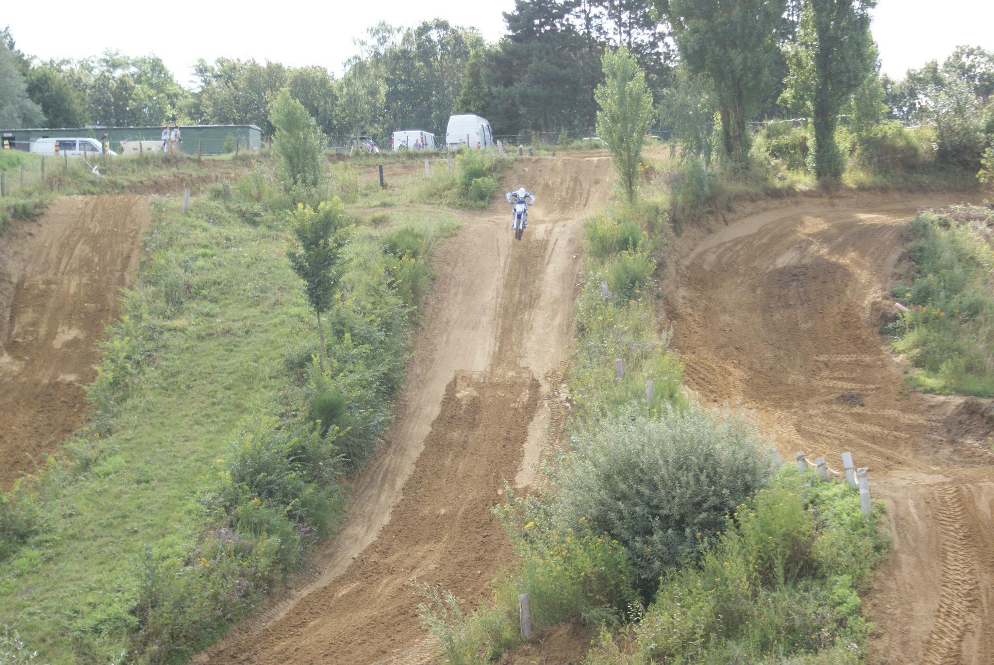 Les photos du Terrain Moto Cross de Fresne les Reims