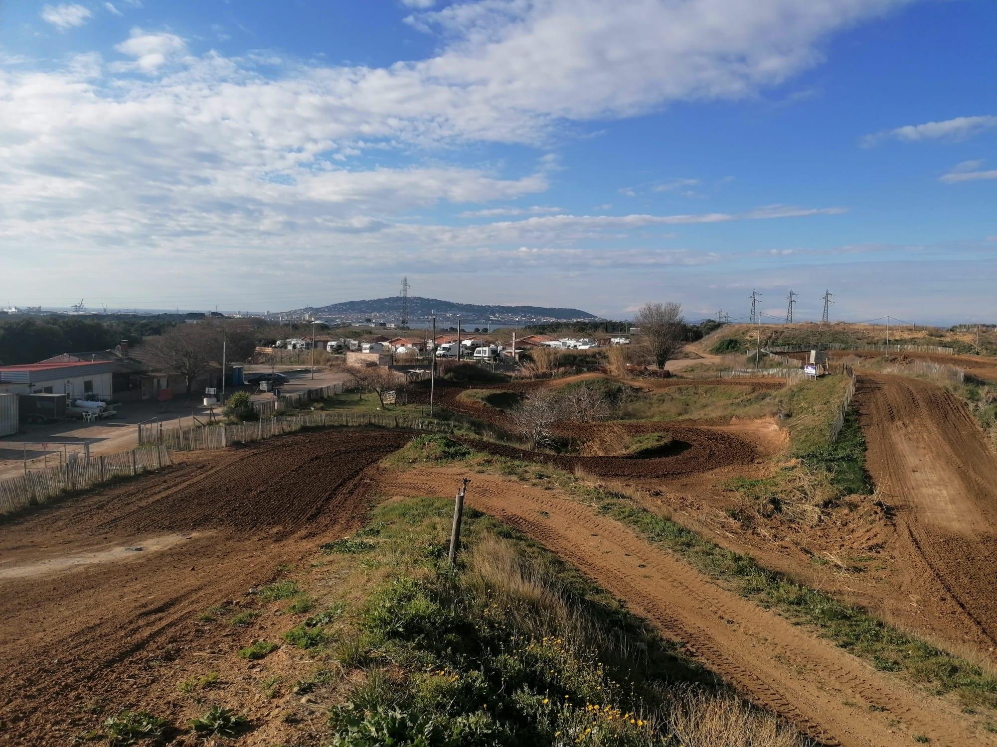 photos du Terrain Moto Cross de Frontignan à La Cible