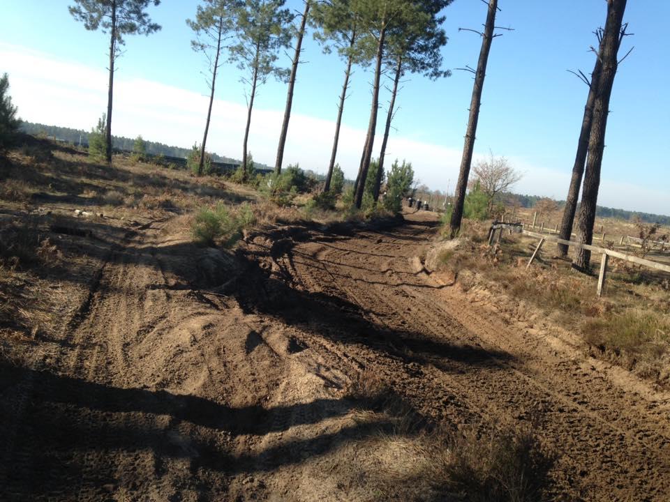 photos du Terrain Moto Cross de Geloux