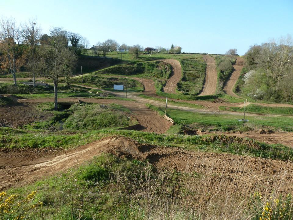 photos du Terrain Moto Cross de Goudelin