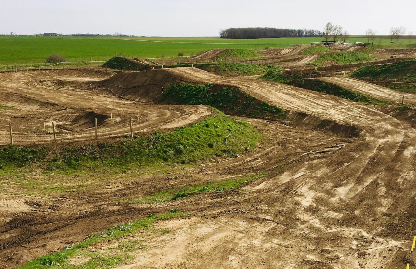 photos du Terrain Moto Cross de Guilleville