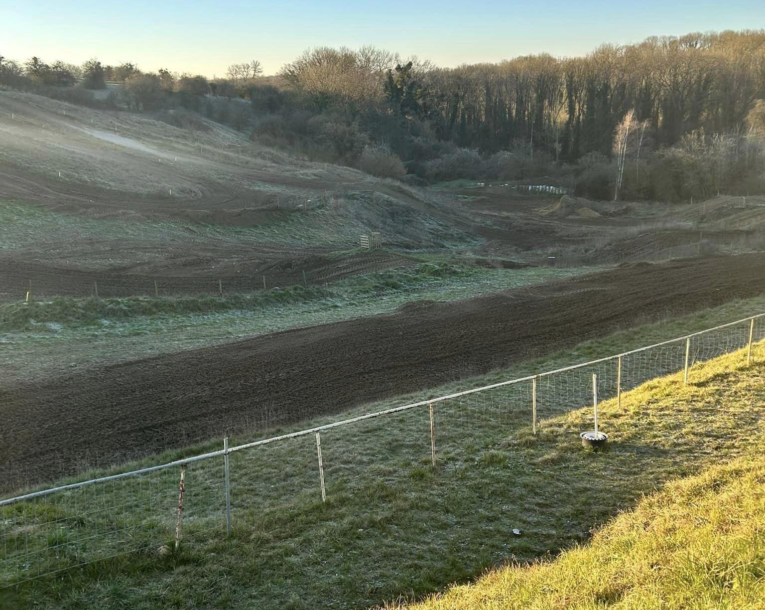 photos du Terrain Moto Cross de Landricourt