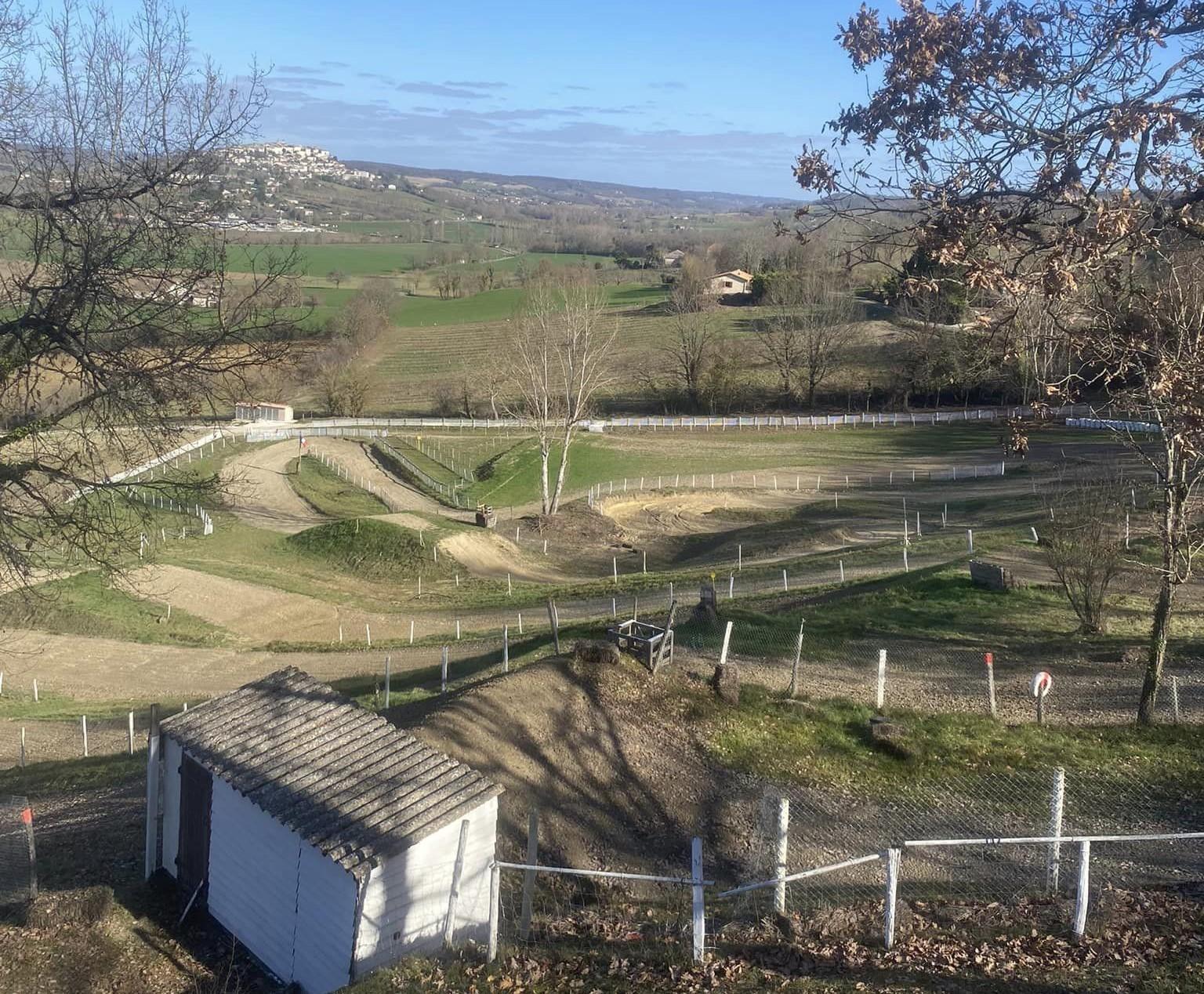 photos du Terrain Moto Cross de Lauzerte