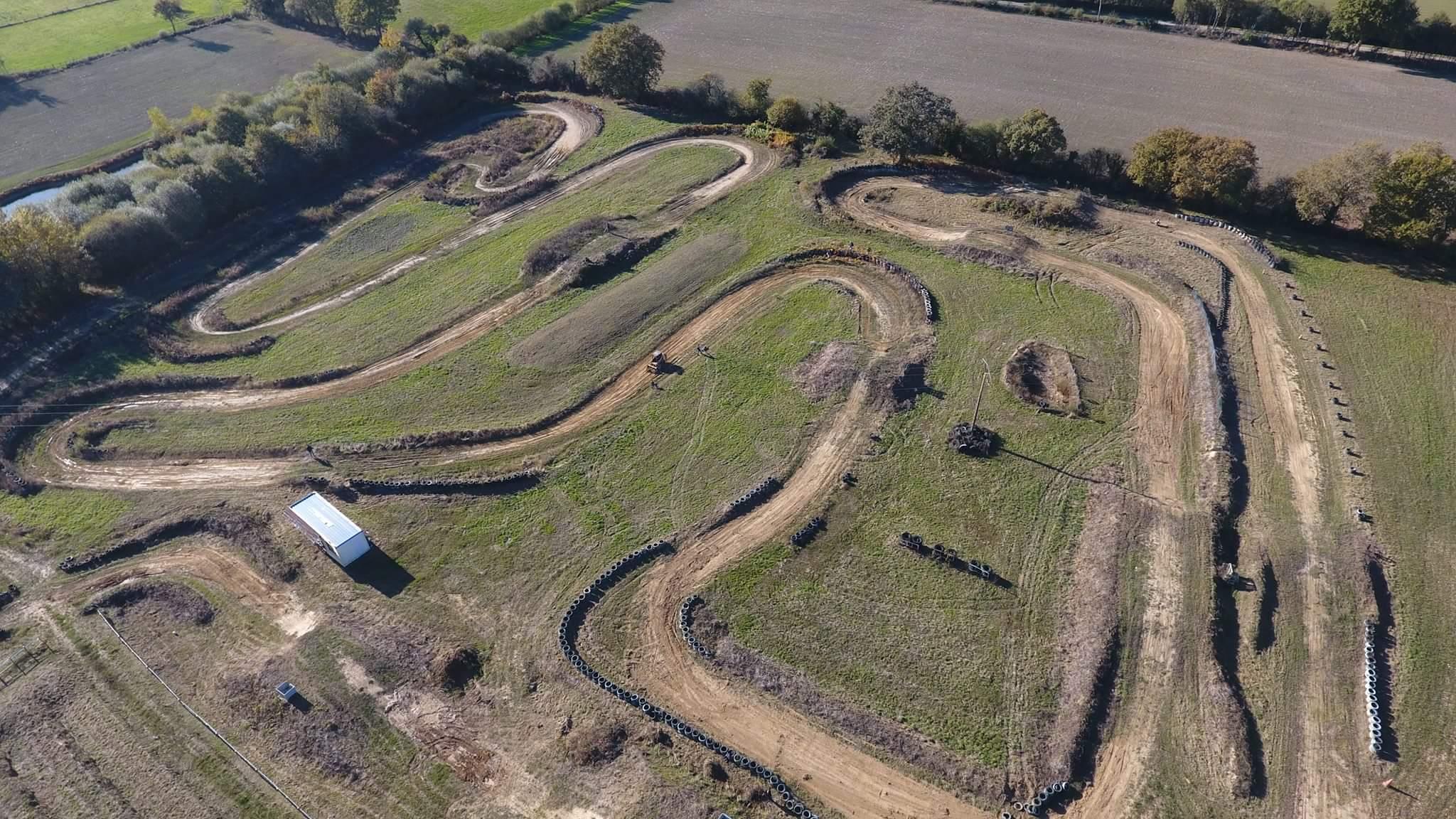 Les photos du Terrain Moto Cross de Malville