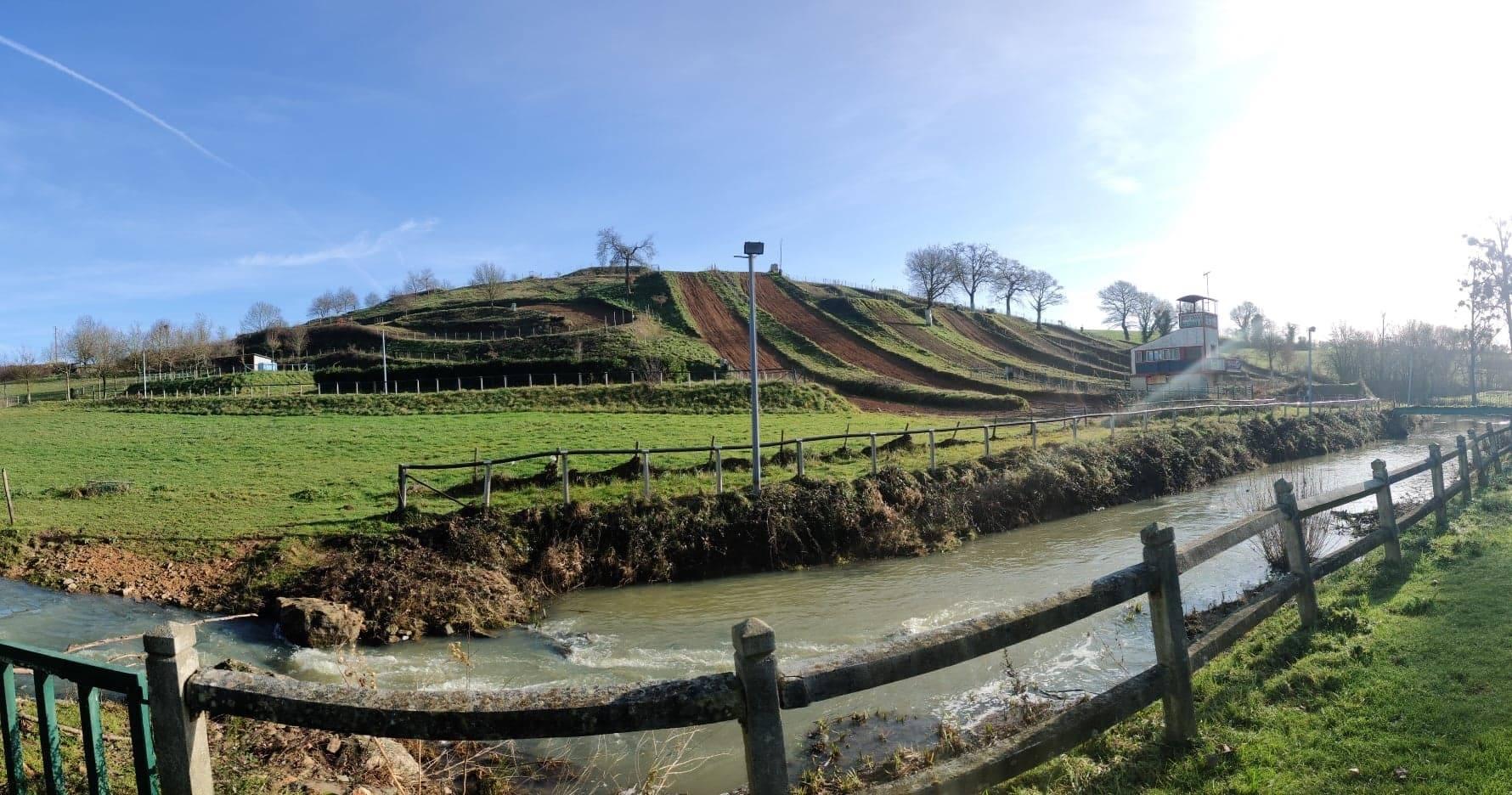 Les photos du Terrain Moto Cross de Martigné Ferchaud