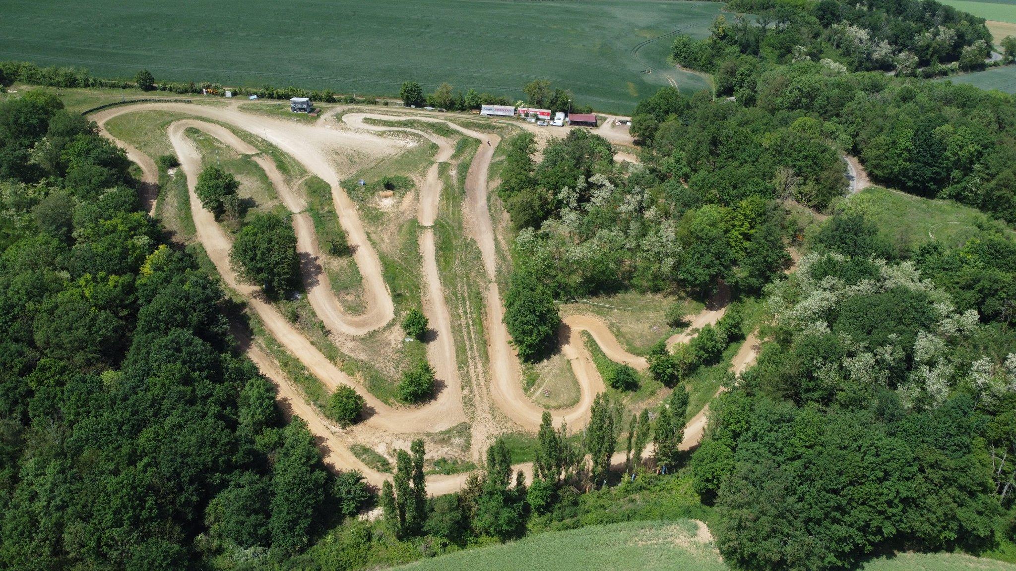 Les photos du Terrain Moto Cross de Monthiers