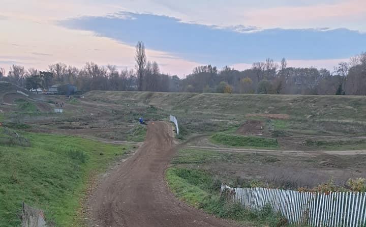 photos du Terrain Moto Cross de Moulins