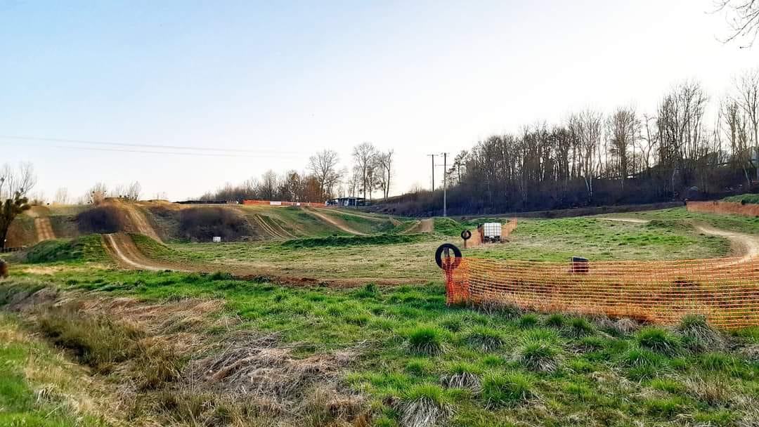 Les photos du Terrain Moto Cross de Rolampont