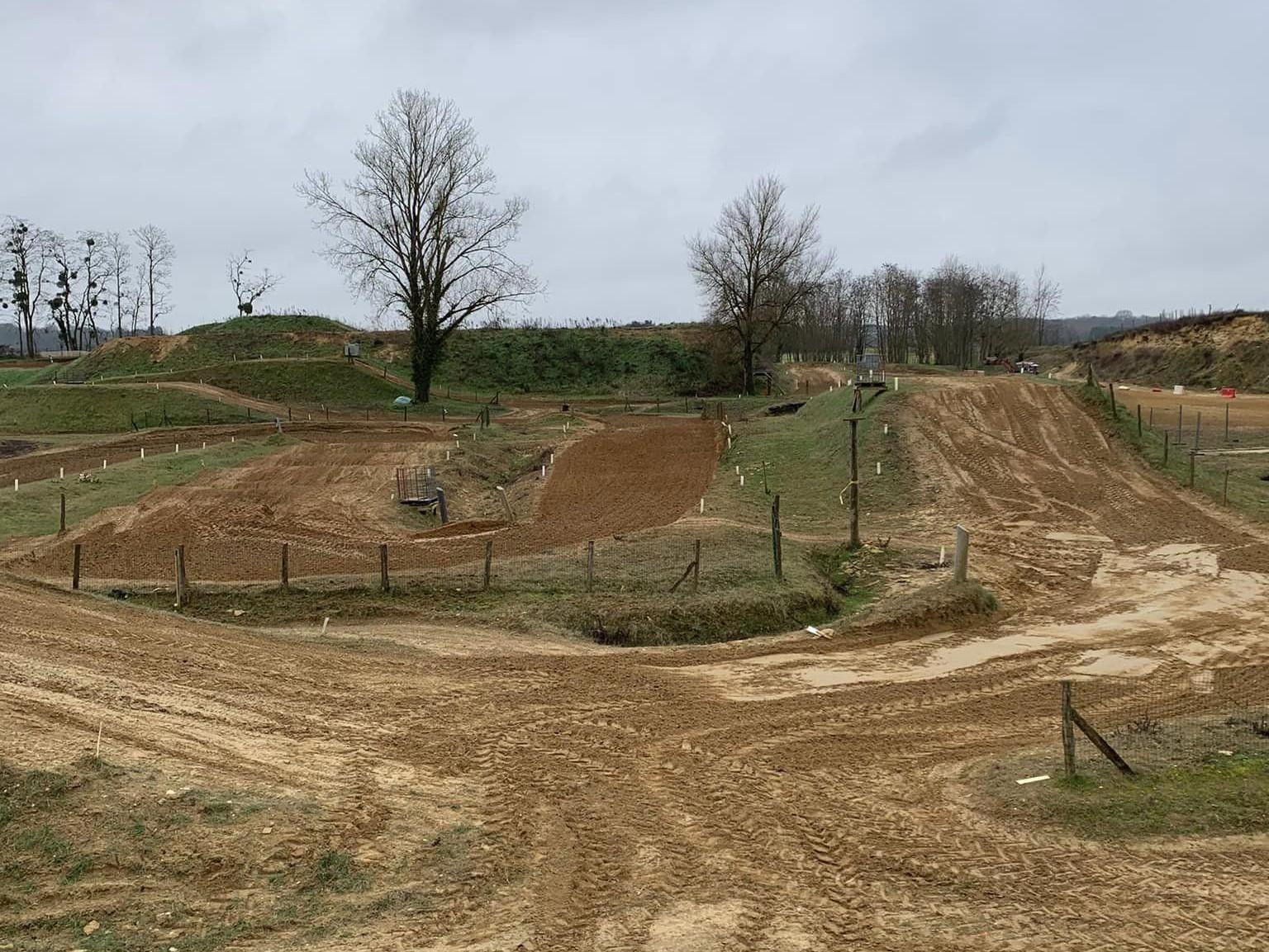 Les photos du Terrain Moto Cross de Sassay