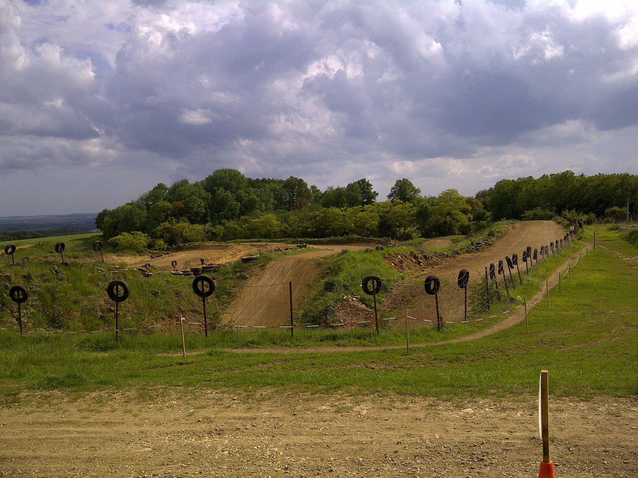 photos du Terrain Moto Cross de Soisy Bouy