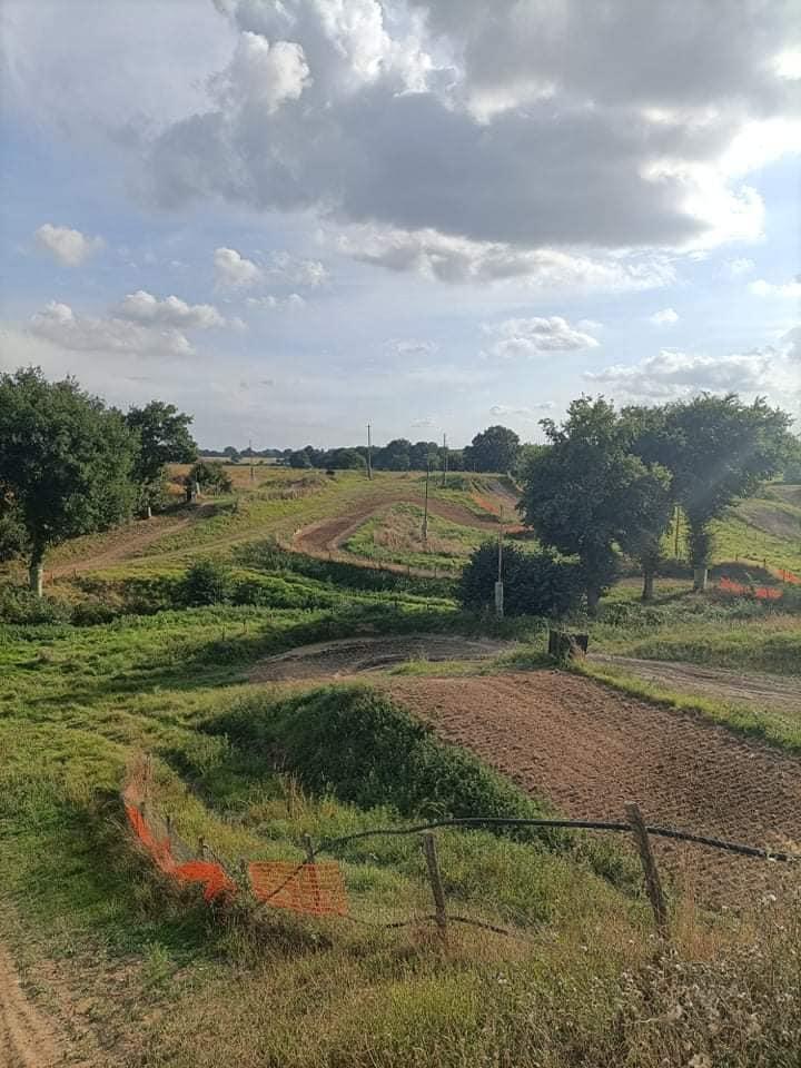 Les photos du Terrain Moto Cross d'Ossé